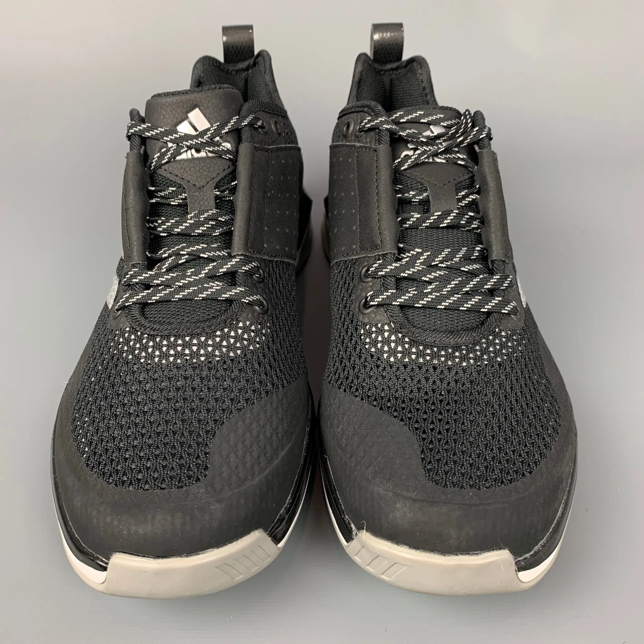 ADIDAS Size 7.5 Black & Silver Mesh Sneakers