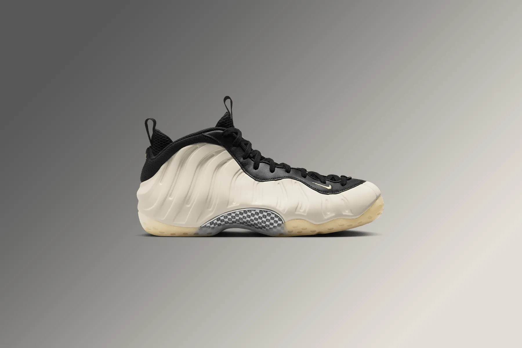 Air Foamposite One - Black/Team Gold/Light Orewood Brown