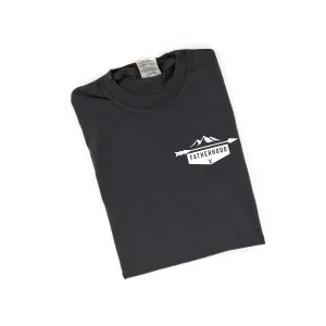 FATHERHOOD - ARROW - Pocket Design - SHORT SLEEVE COMFORT COLORS TEE