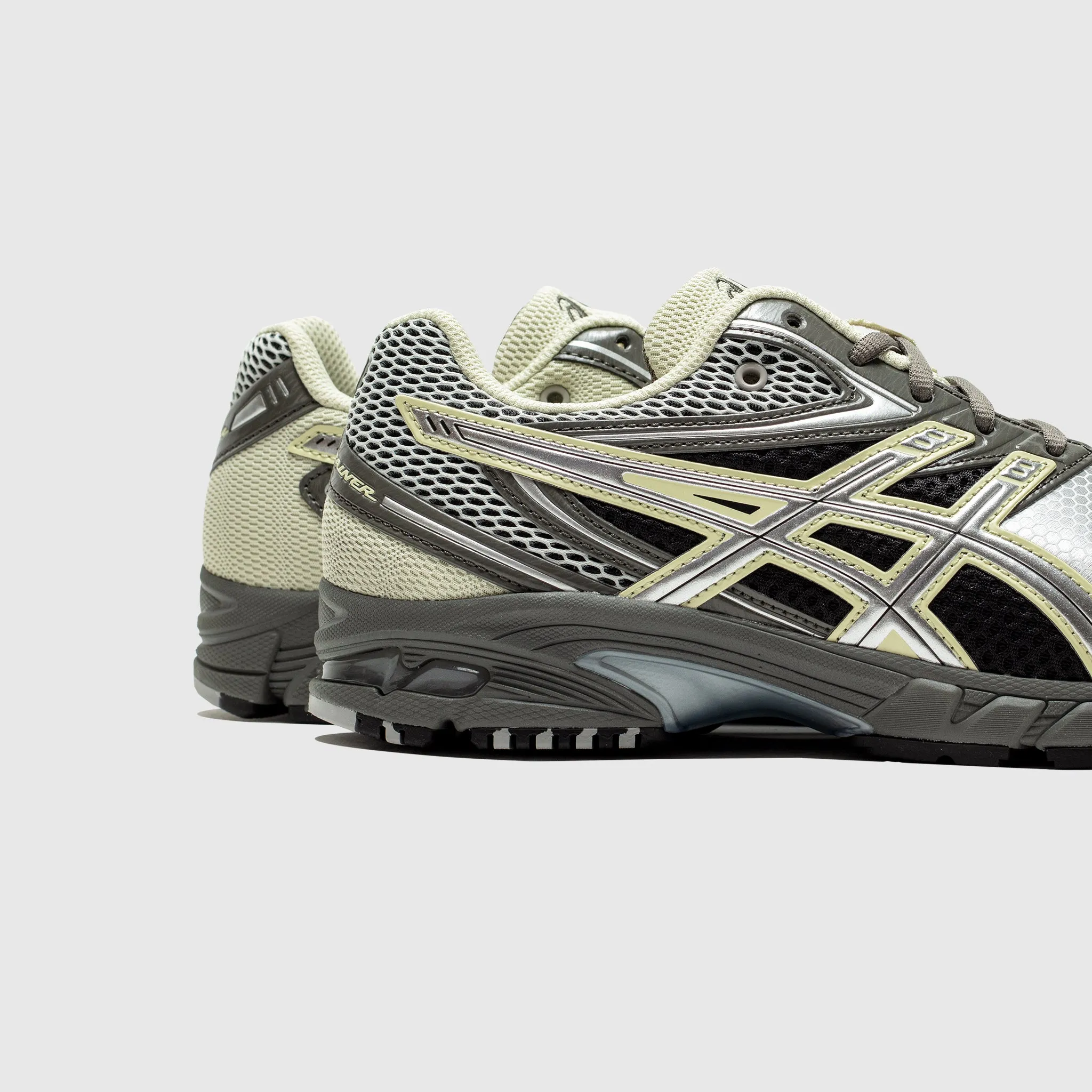 GEL-DS TRAINER 14