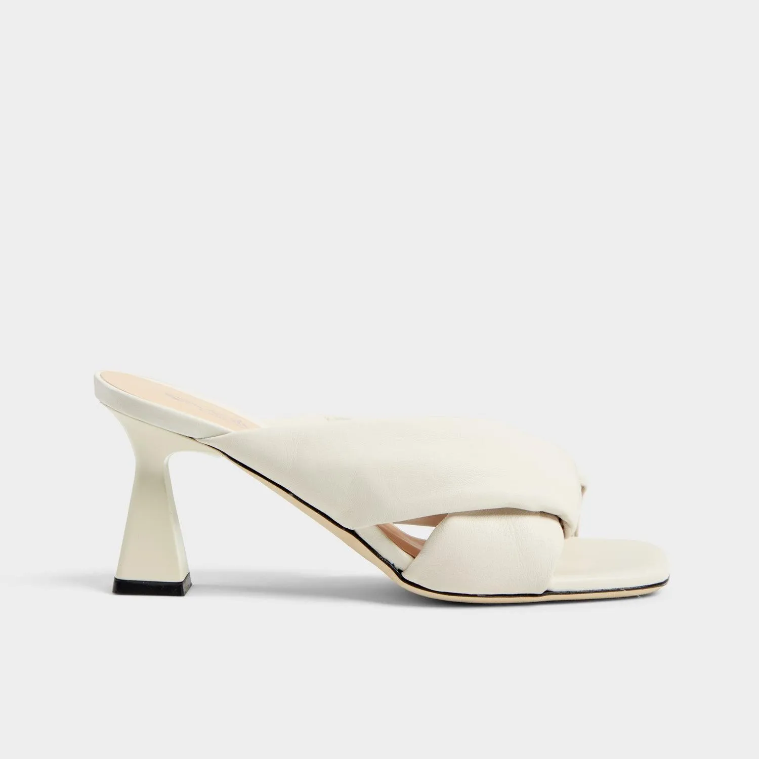 Gigi cream kitten heel