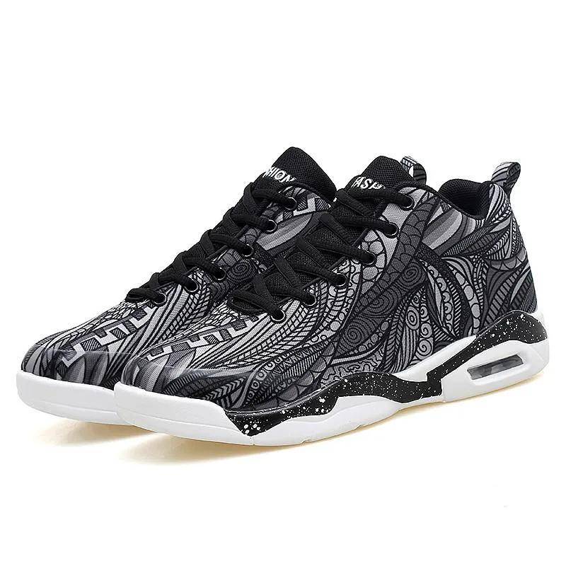 GM7 Kaleidos Sneakers