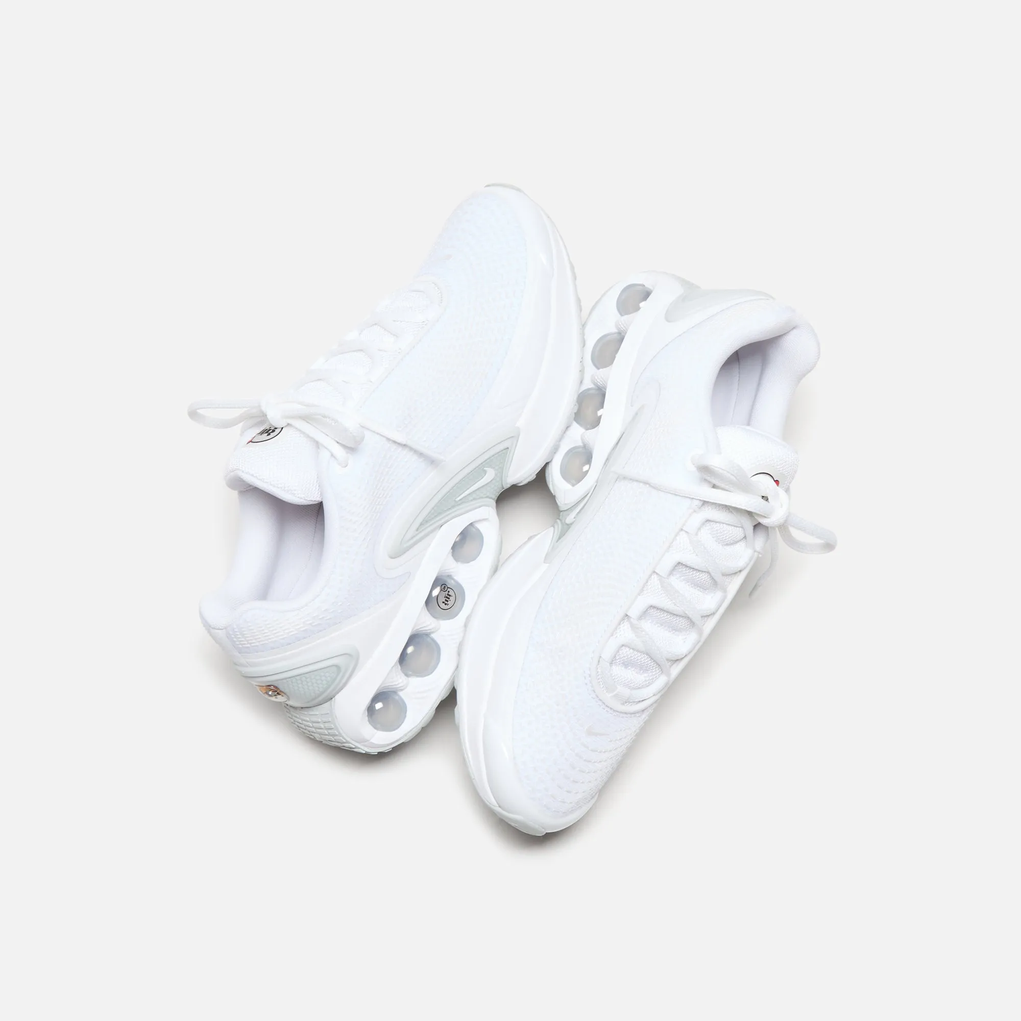 Nike Air Max Dn - White / Metallic Silver