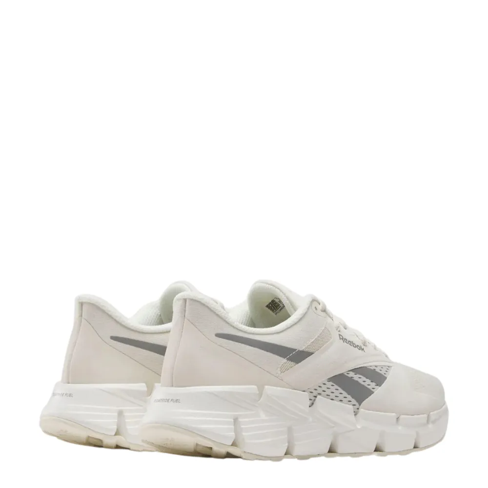 Reebok Women's Zig Dynamica 5 in Alabaster/Chalk/Grey 3