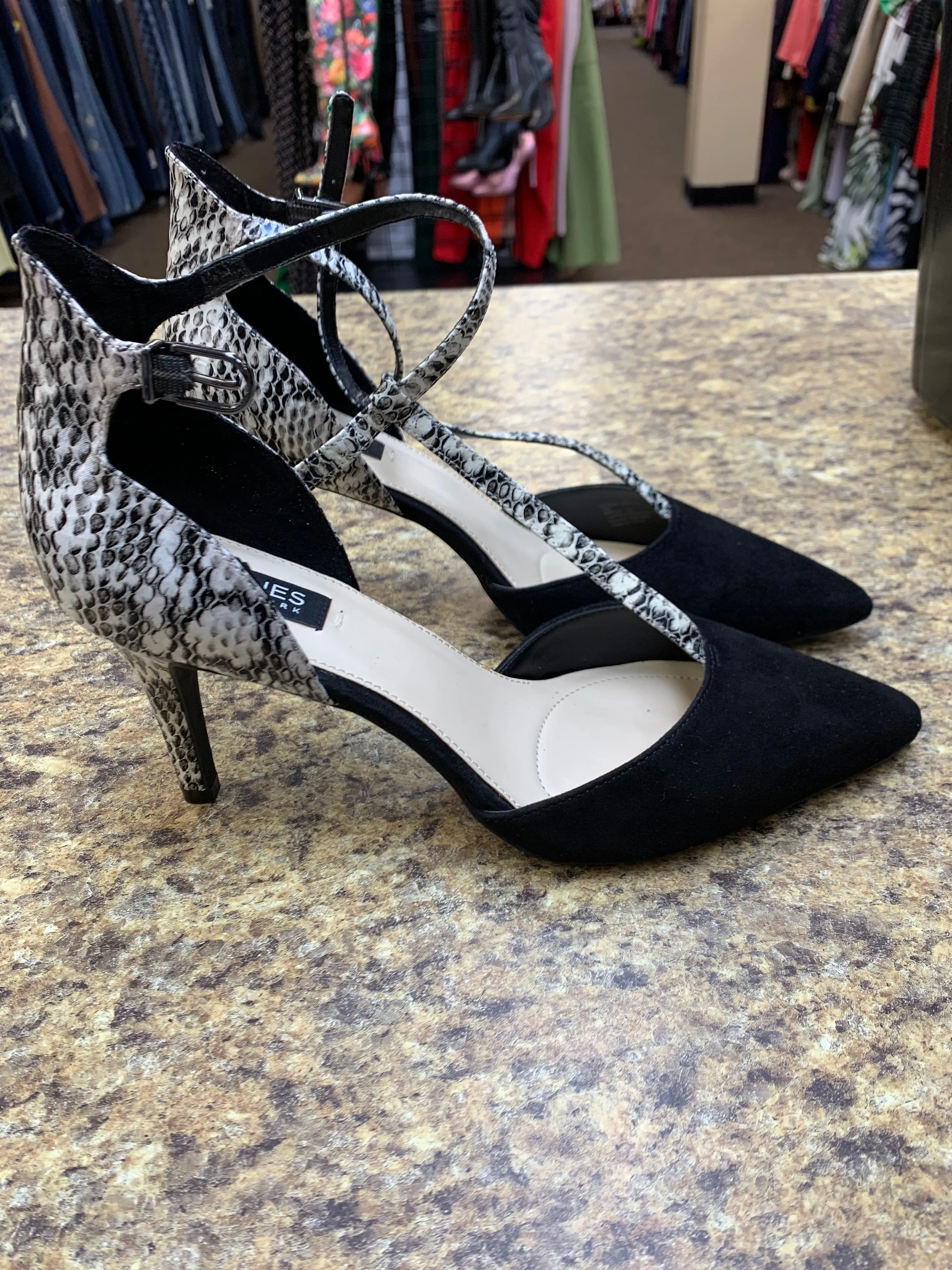 Shoes Heels Kitten By Jones New York In Snakeskin Print, Size: 10
