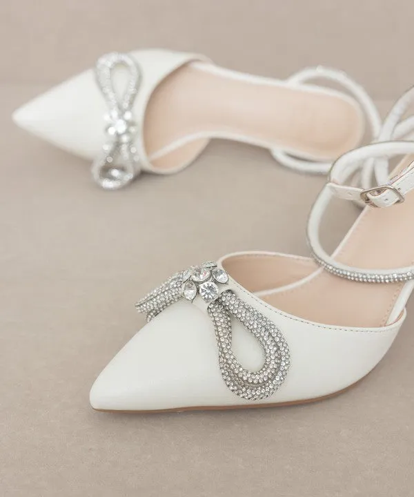 THE BOW KITTEN HEELS